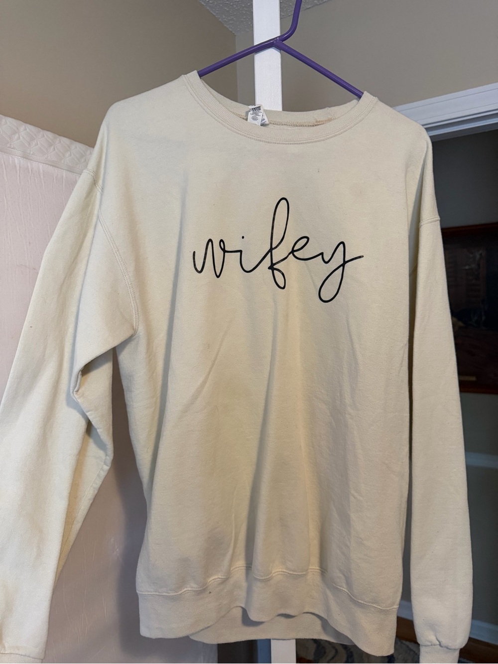 Jerzees Cream "wifey" Script Crewneck Sweatshirt